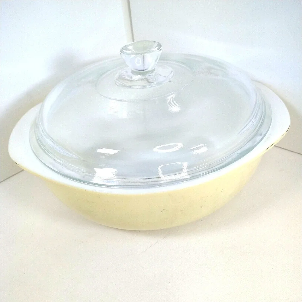 Pyrex 053 A-b B  1 1/2 Qt.‎ Clear Glass Casserole With Lid Yellow 🟡 White 🤍